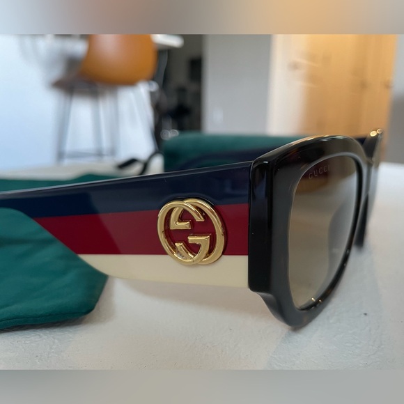 GUCCI sunglasses. Tortoise frames with blue, white and red side stripes. Gold GC - Picture 1 of 5